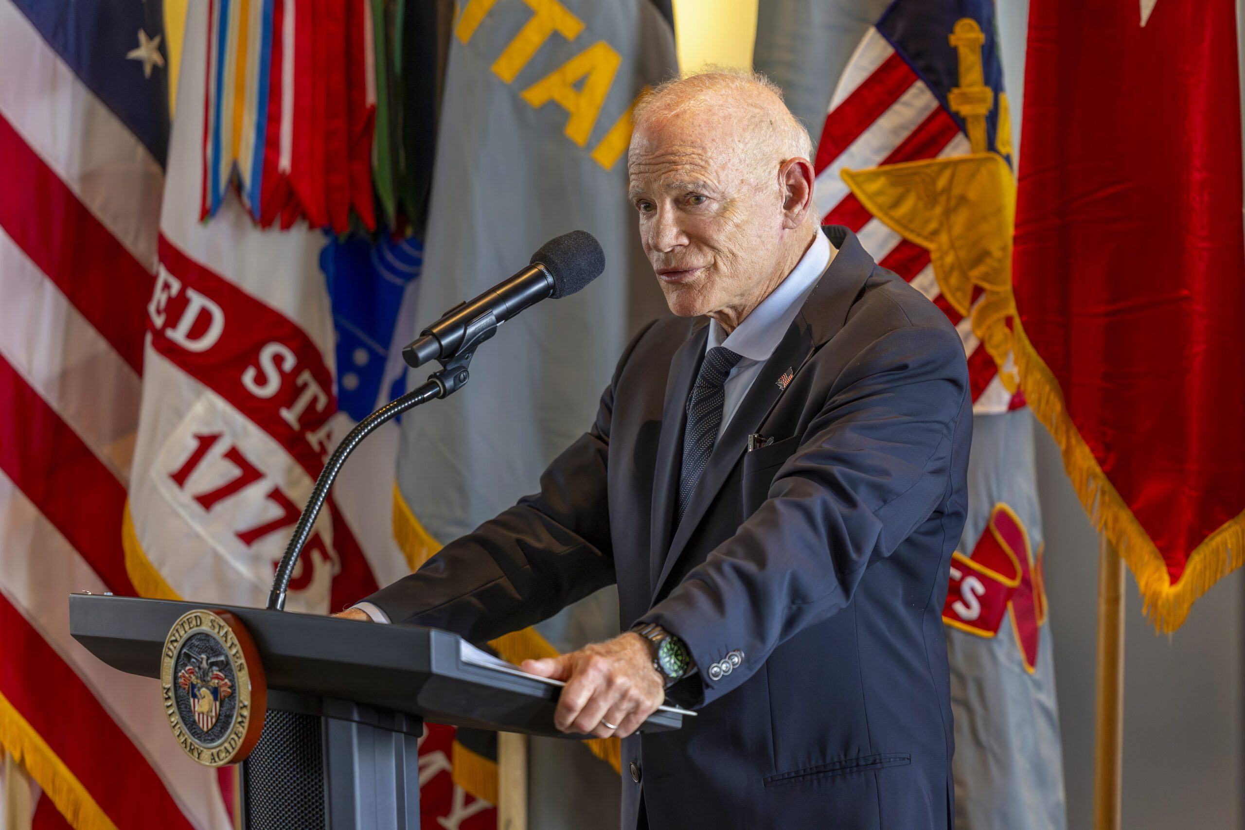 Library Rotunda Named for William ‘Bill’ Roedy ’70
